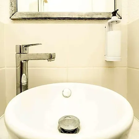 My Kb Montélimar Hotel 2*